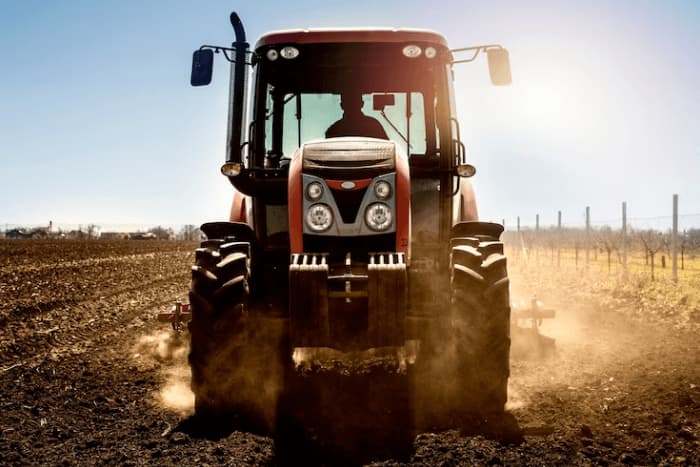 assicurazione trattore agricolo